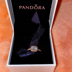 Pandora rose gold ring